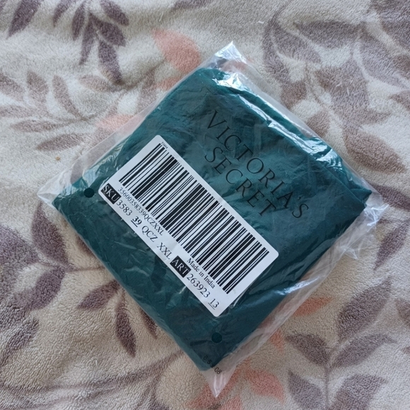 2 Victorias Secret PINK Cotton Shortie XXL - Picture 11 of 11